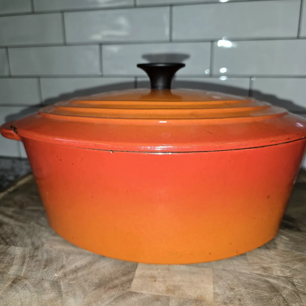 Le Creuset 29cm Flame Oval Dutch Oven - Picture 2 of 12